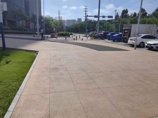 Gravel-Polymer Flooring-2